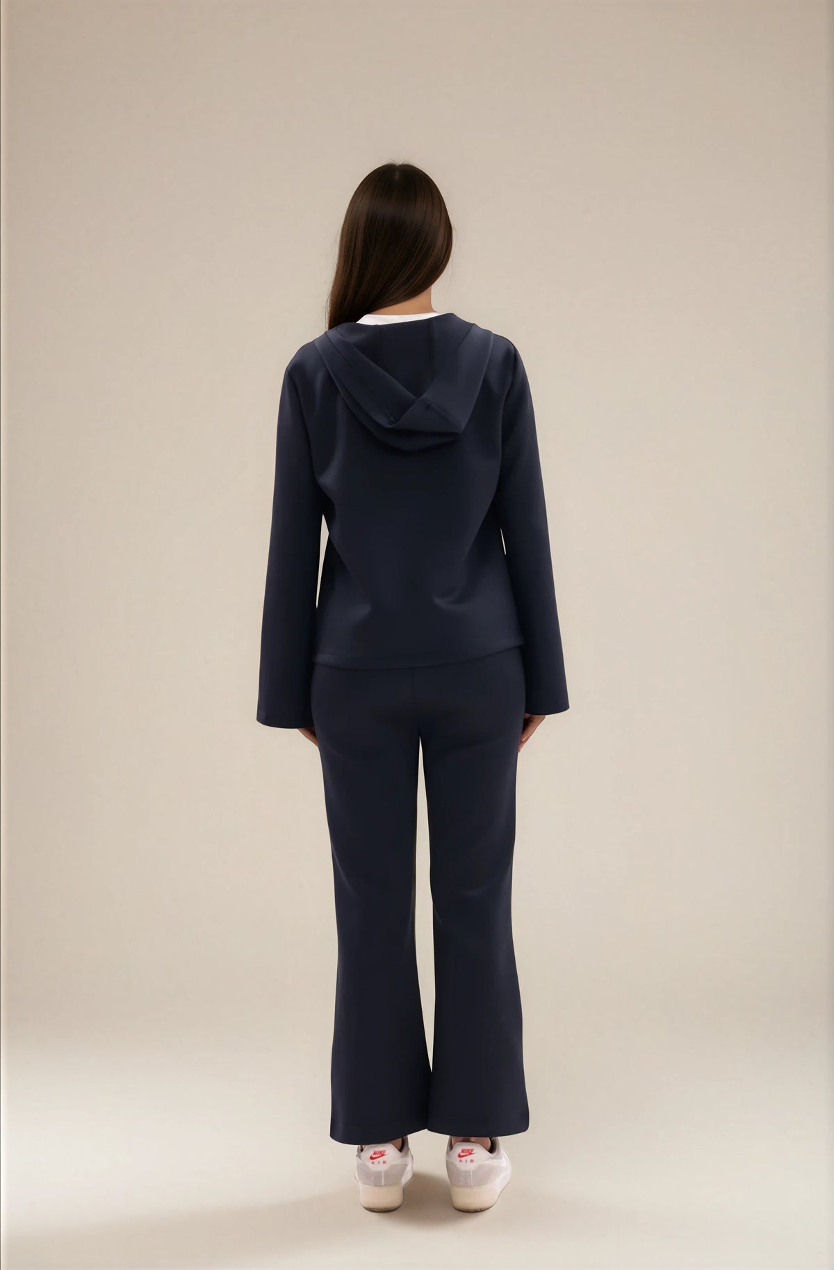 FARIKA Ebabil hooded zip set in Night Black, alternate view