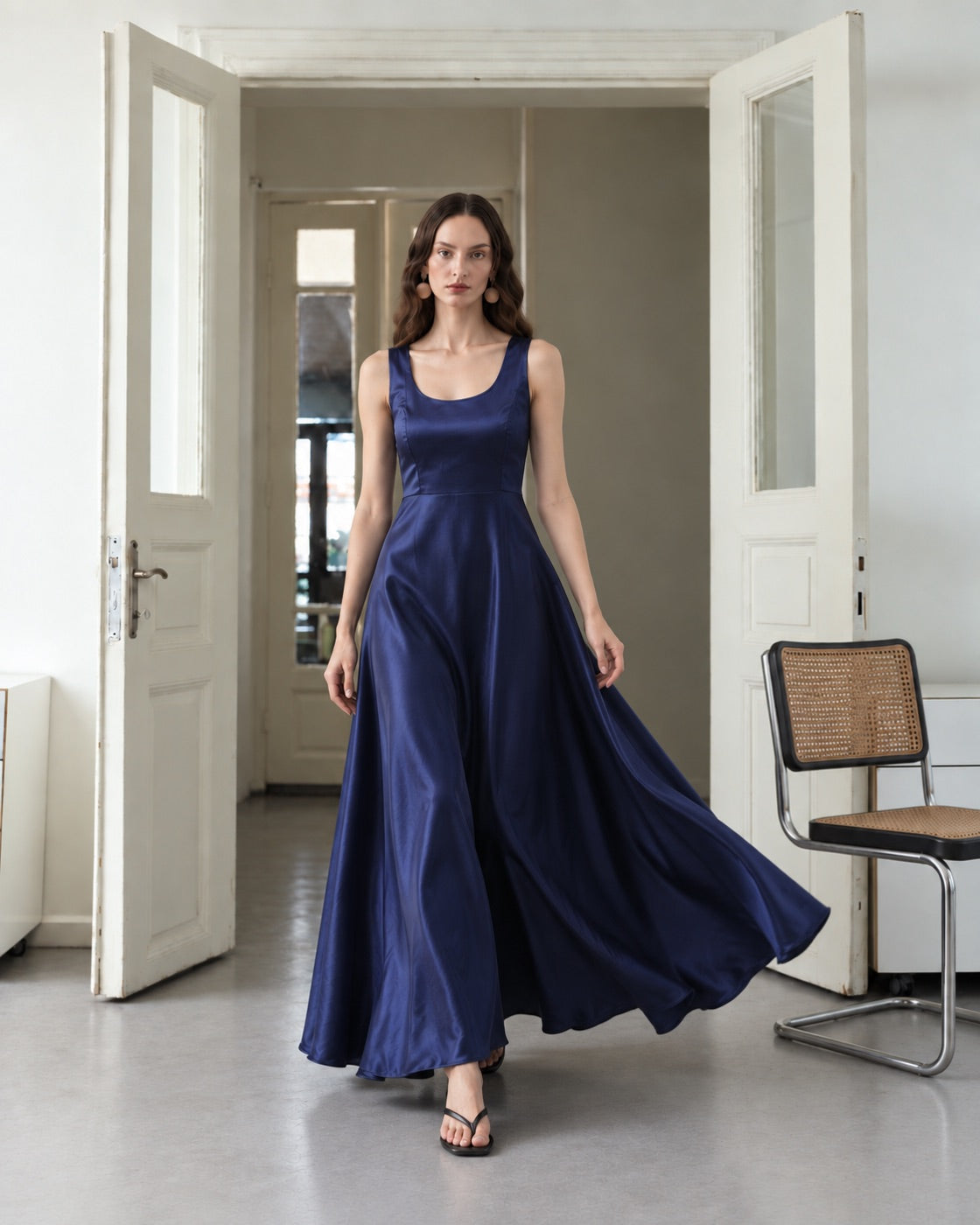 FARIKA Huma satin evening dress in Royal Navy, second model alternate view